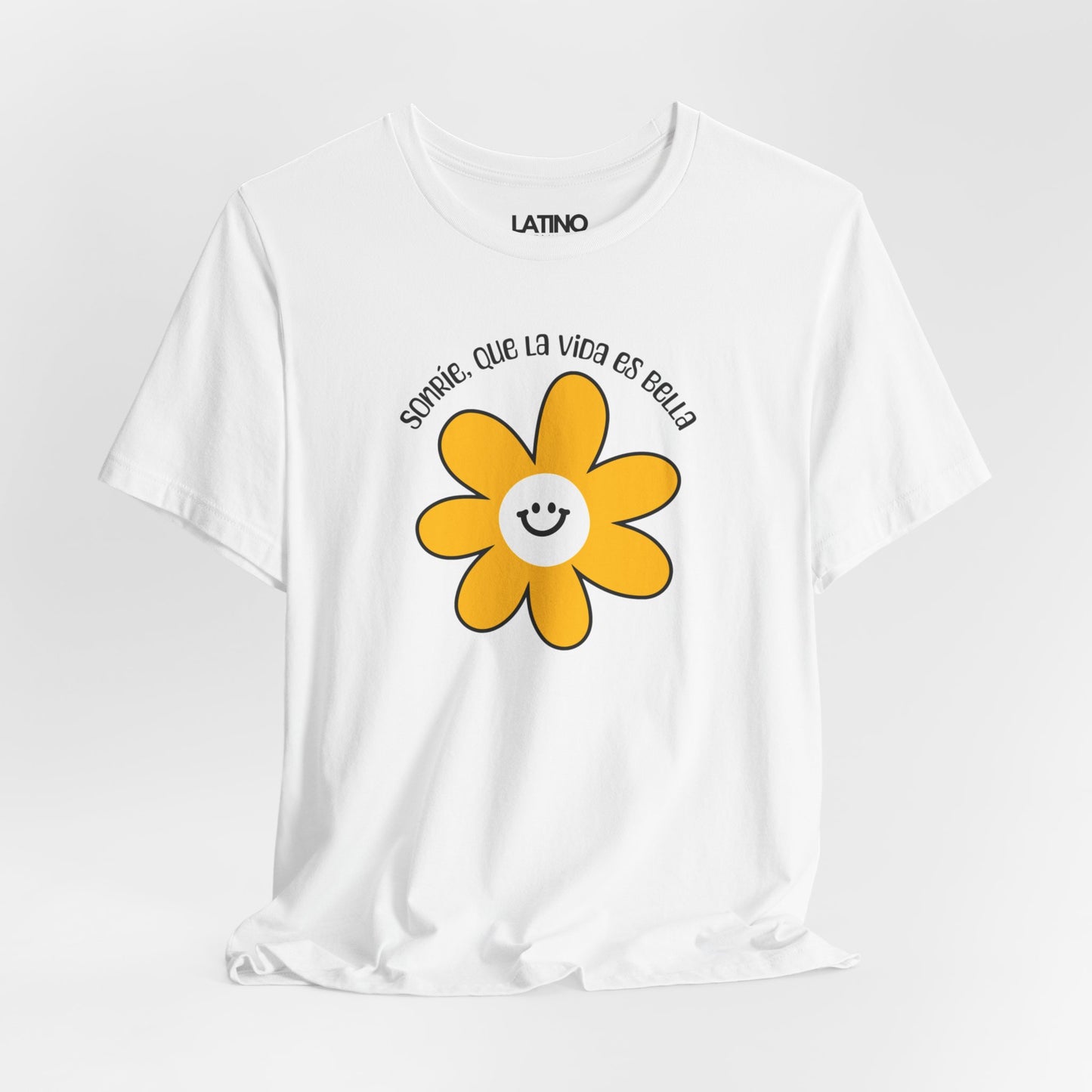 Sonríe Que La Vida Es Bella T-Shirt
