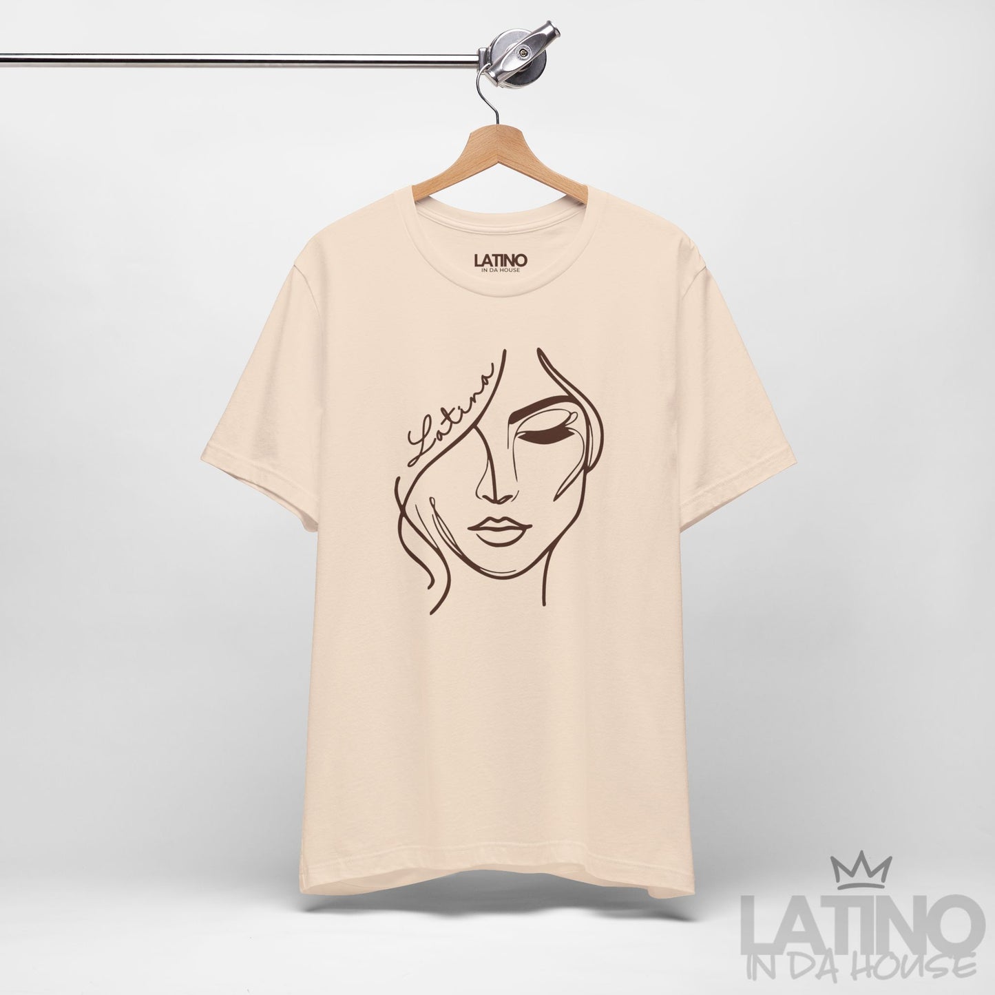 "Latina Face Art" T-Shirt | Latina Beauty