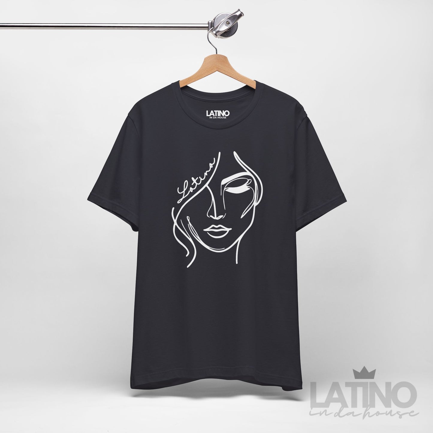 "Latina Face Art" T-Shirt | Latina Beauty