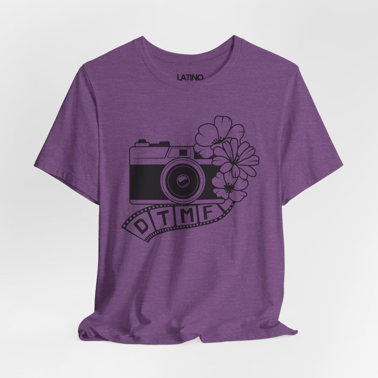 DTMF Heather T-Shirt "Debí Tirar Más Fotos"