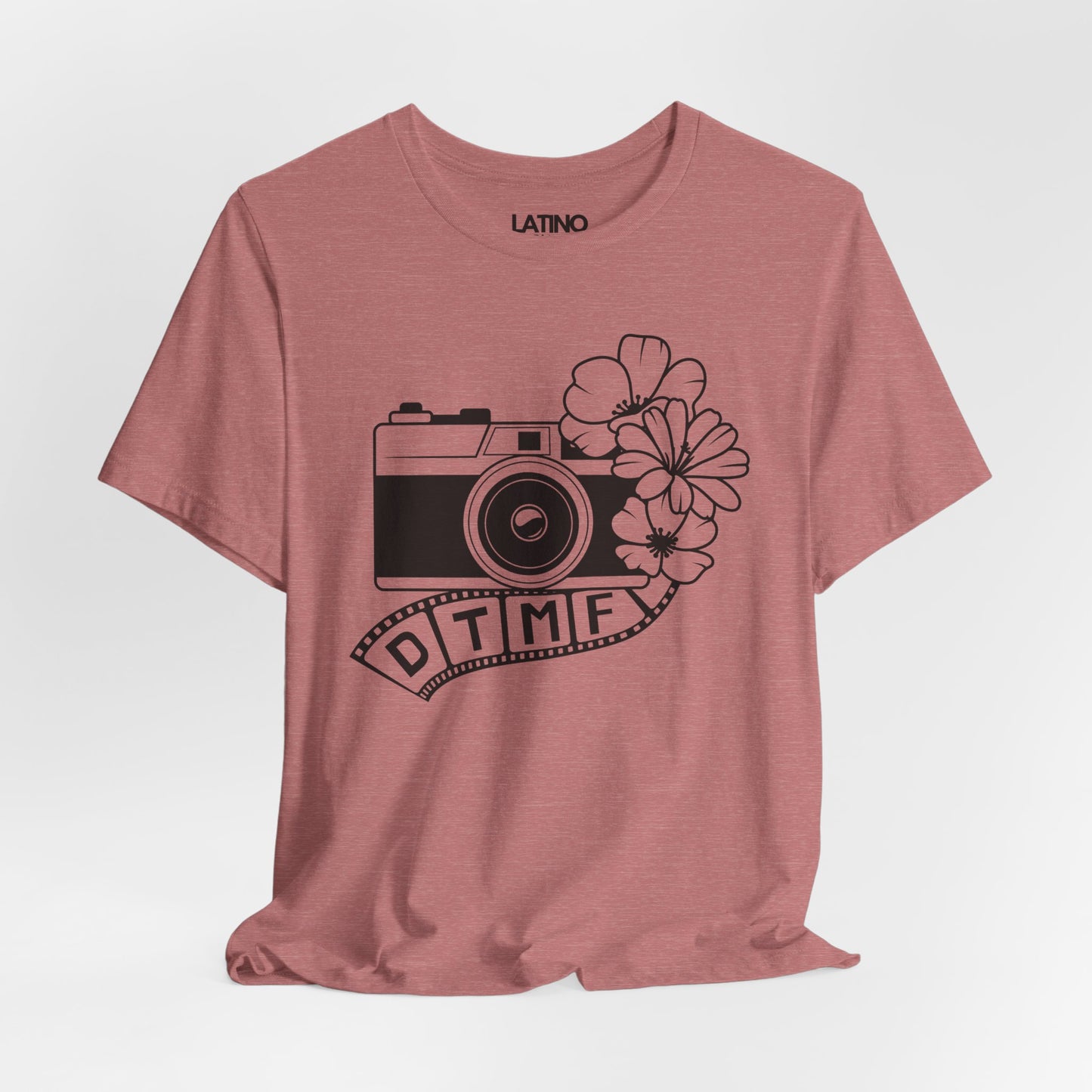 DTMF Heather T-Shirt "Debí Tirar Más Fotos"
