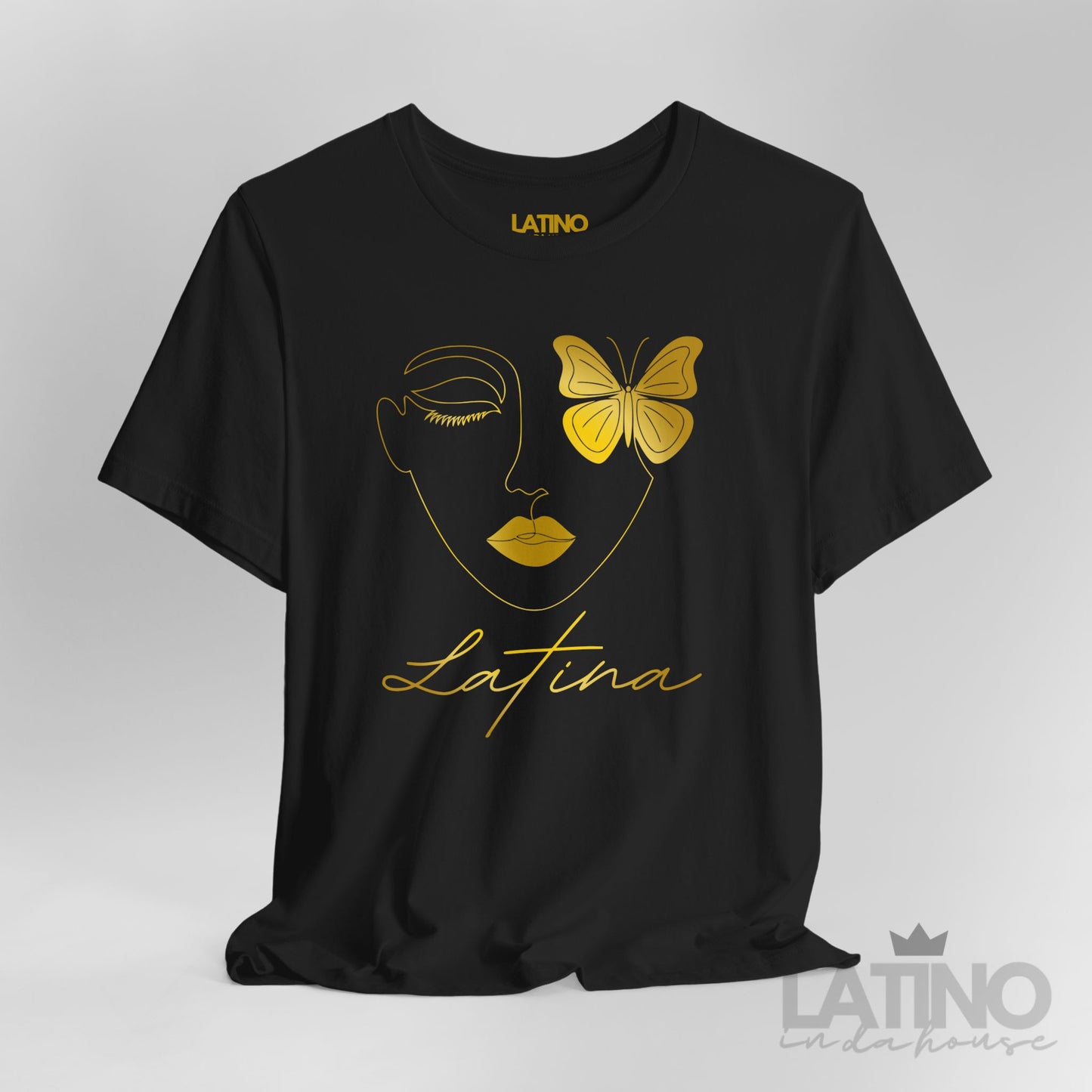 “Latina Face & Butterfly” T-Shirt