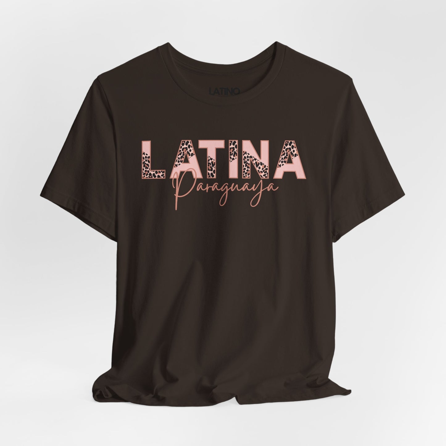 "Latina Paraguya Leopard Print" T-Shirt