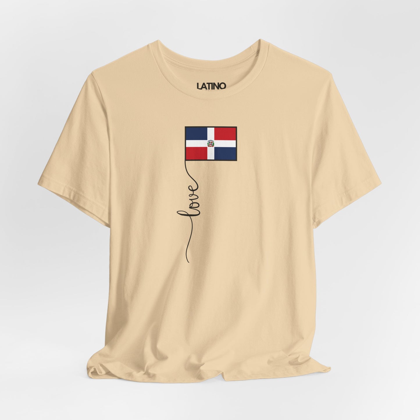 "Dominican Republic Flag Love Script" T-Shirt