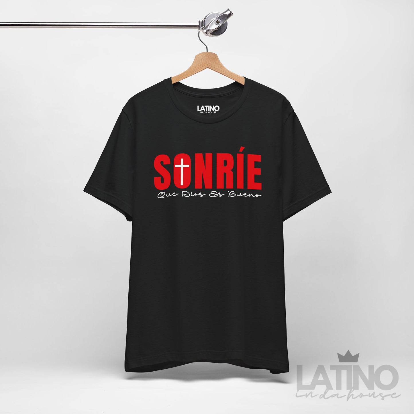 “Sonríe Que Dios Es Bueno” Faith T-Shirt