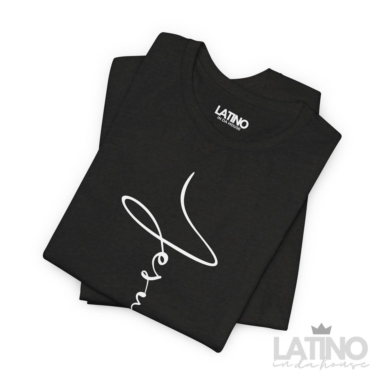 “Jesús Me Ama” T-Shirt | Jesus Loves Me