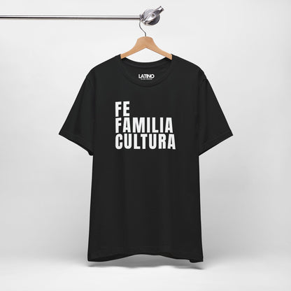 “Fe Familia Cultura” T-Shirt | Fe Tee