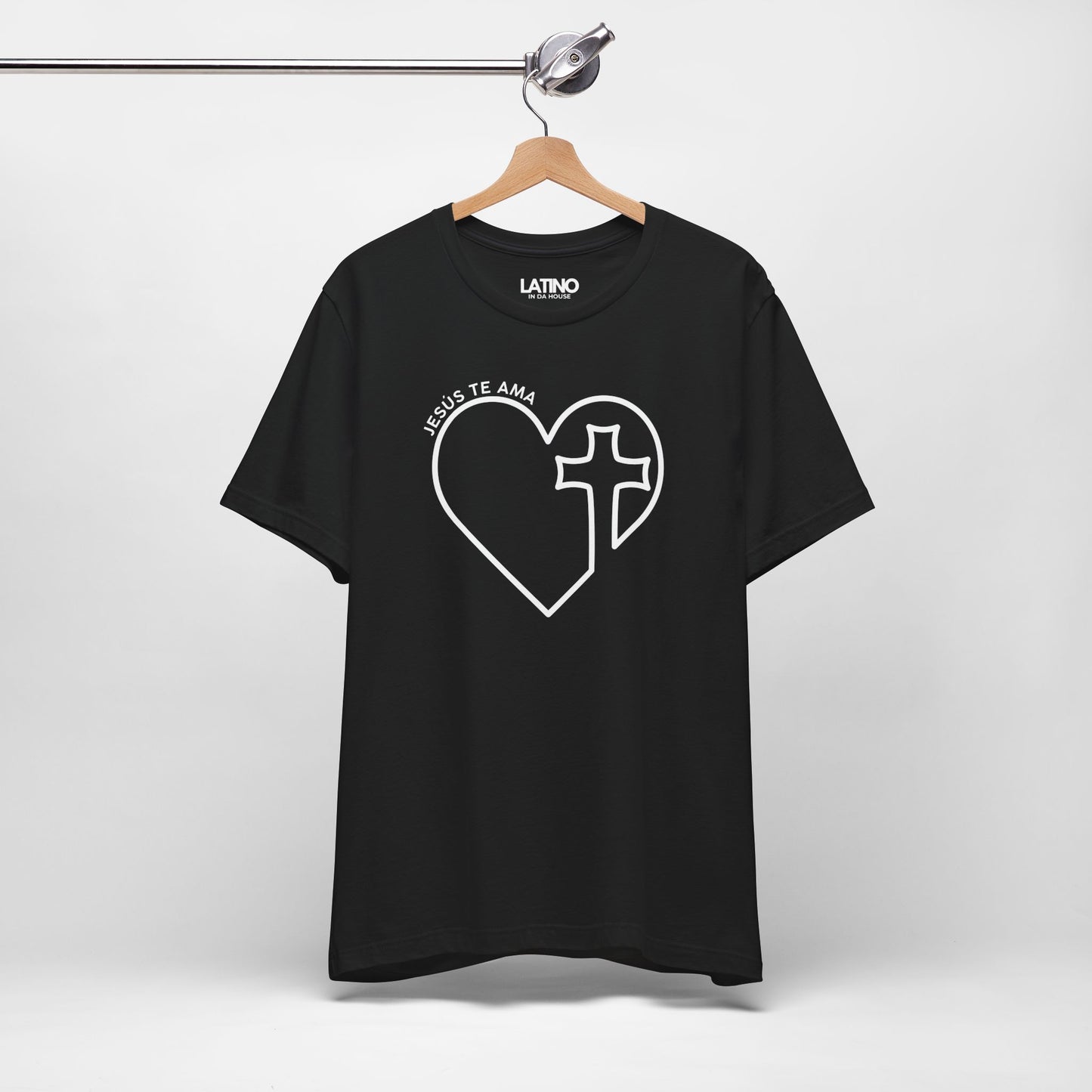 “Jesús Te Ama” T-Shirt | Cross Faith Tee
