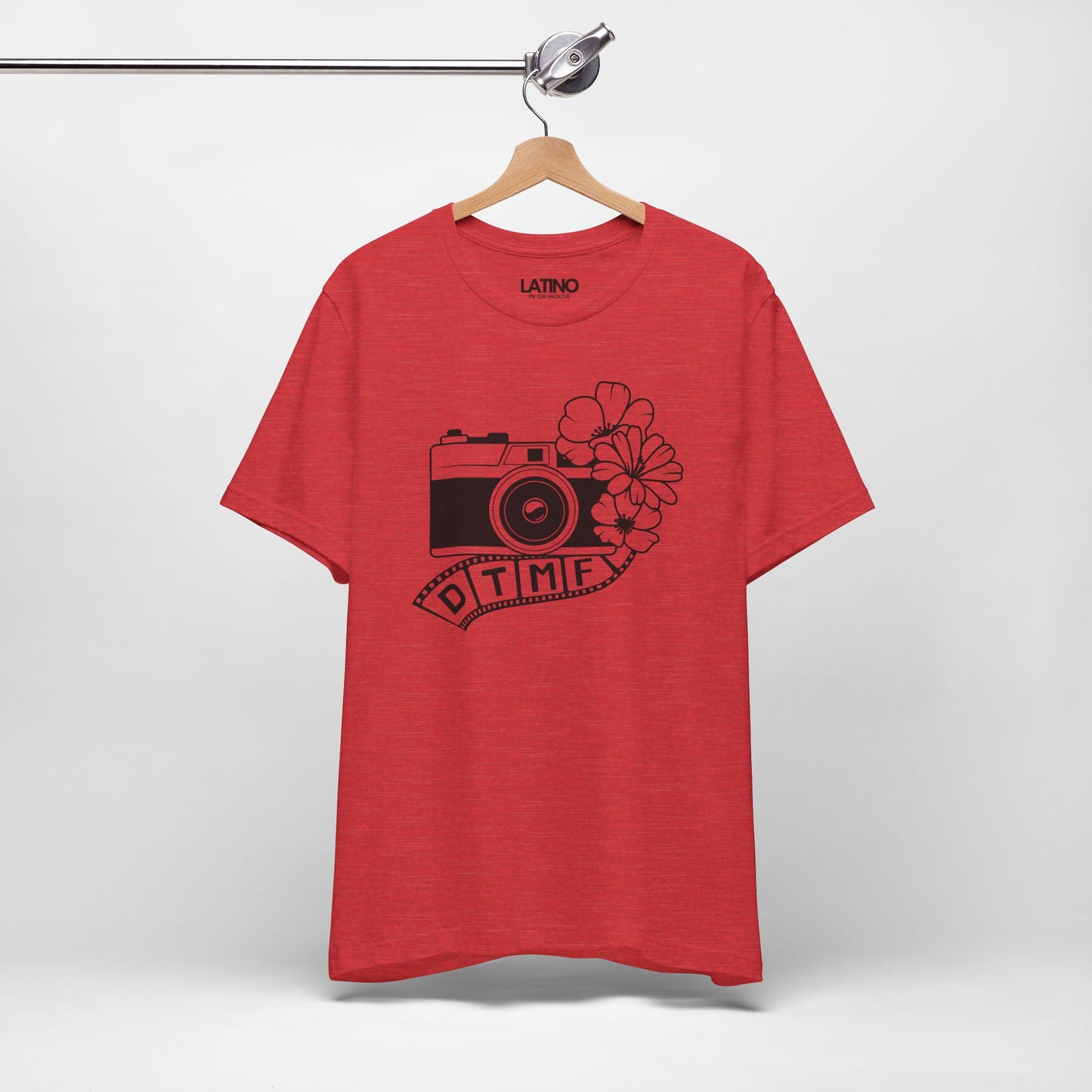 “DTMF” Heather T-Shirt | Debí Tirar Más Fotos
