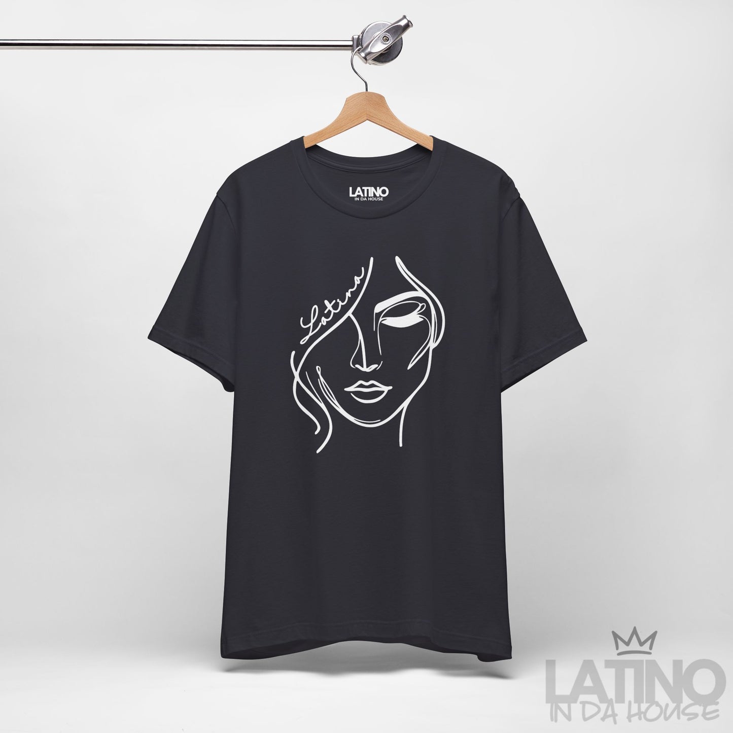 "Latina Face Art" T-Shirt | Latina Beauty