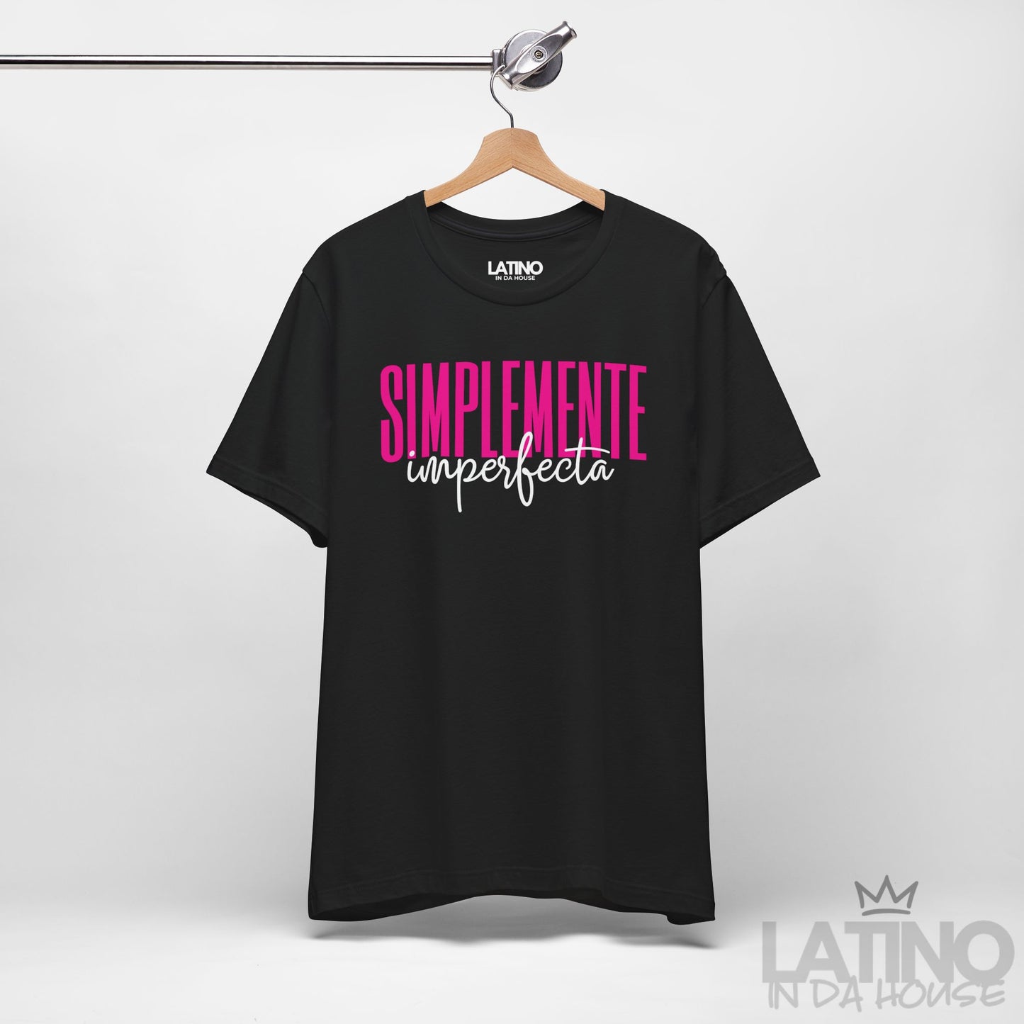 "Simplemente Imperfecta" T-Shirt