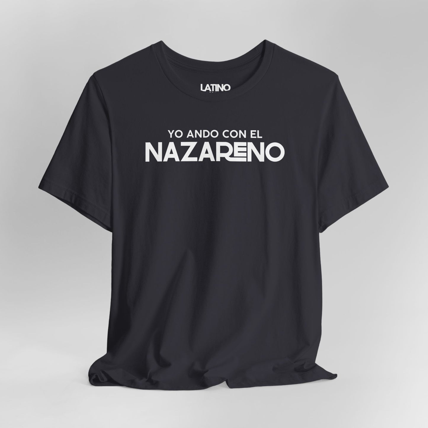 “Yo Ando Con El Nazareno” T-Shirt | Fe Tee