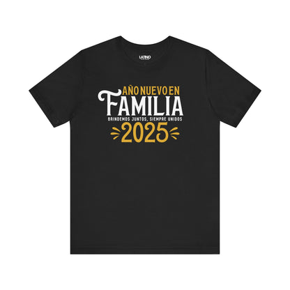 "Año Nuevo en Familia 2025" T-Shirt