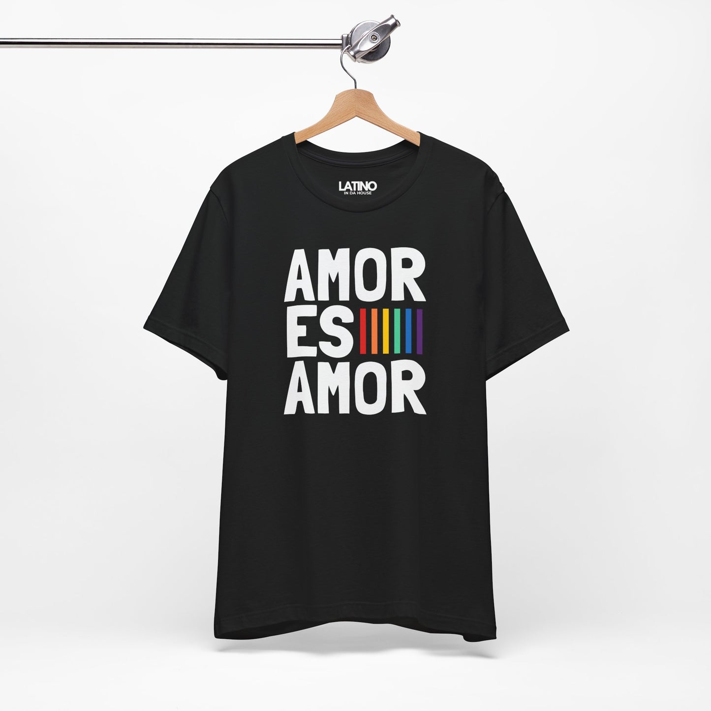 "Amor Es Amor” T-shirt | LGBTQ Tee