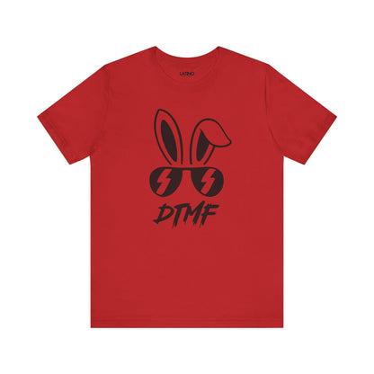 "DTMF" Bunny T-Shirt - Débi Tirar Mas Fotos