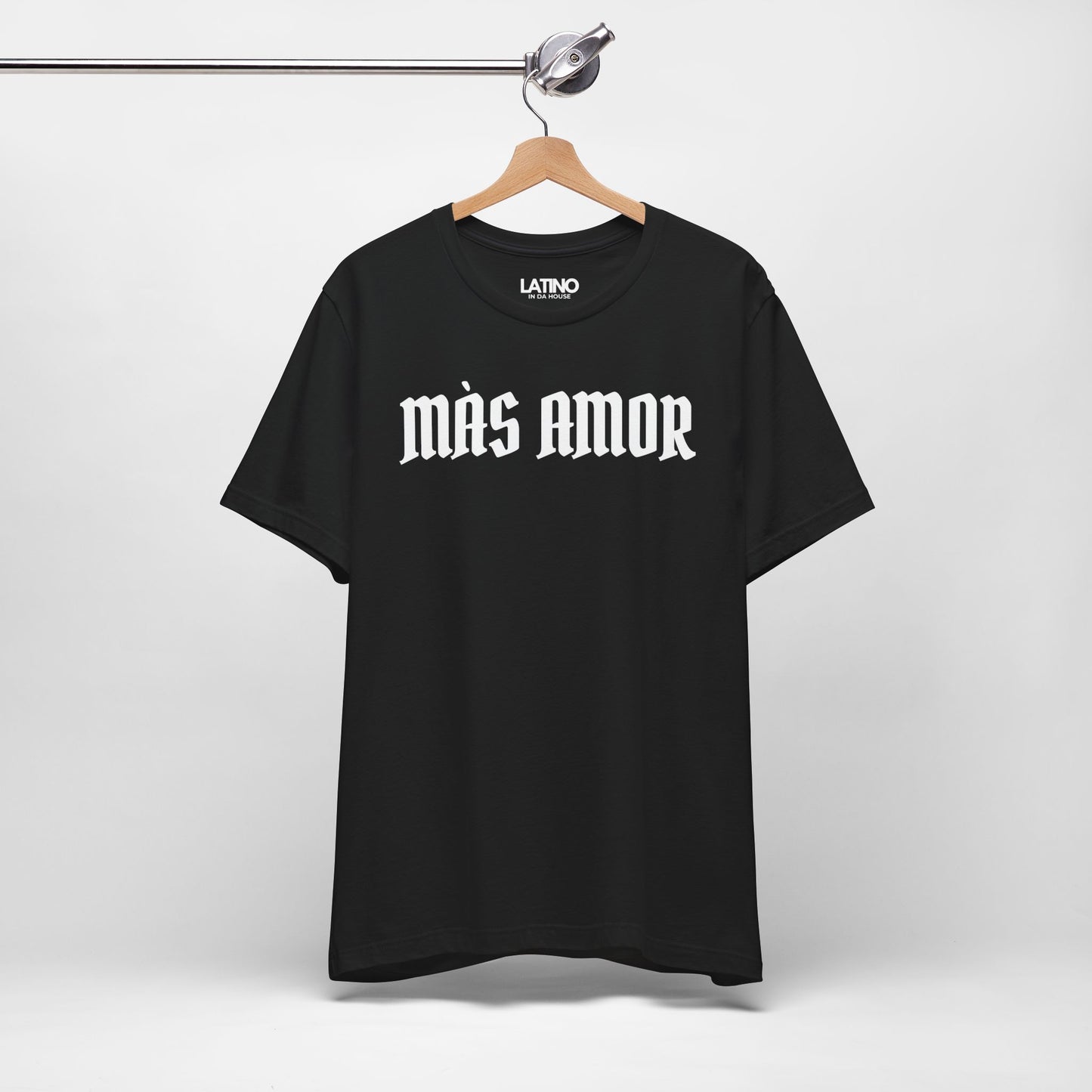 “Más Amor” T-Shirt | Latina Power Tee