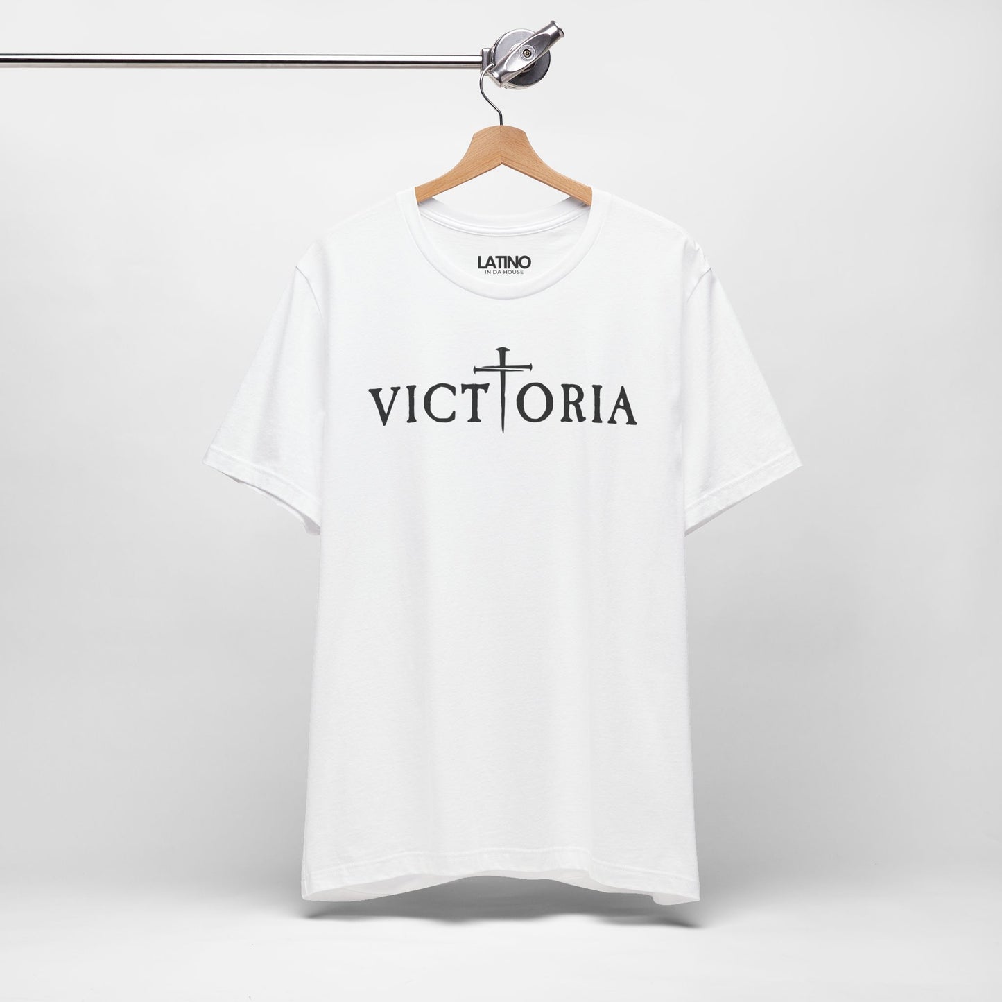 “VICTORIA” Faith T-Shirt | Fe Tee