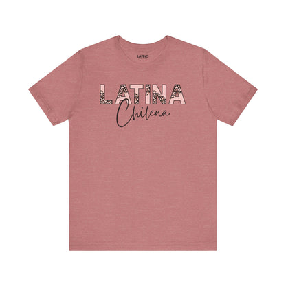 "Latina Chilena Leopard Print" T-Shirt