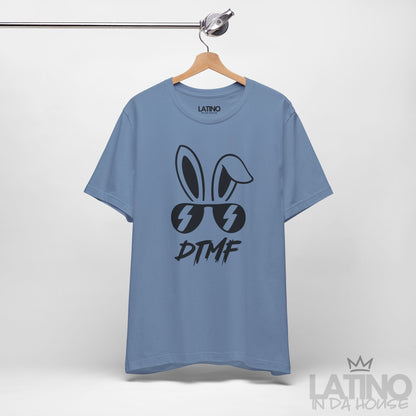 "DTMF" Bunny T-Shirt - Débi Tirar Mas Fotos