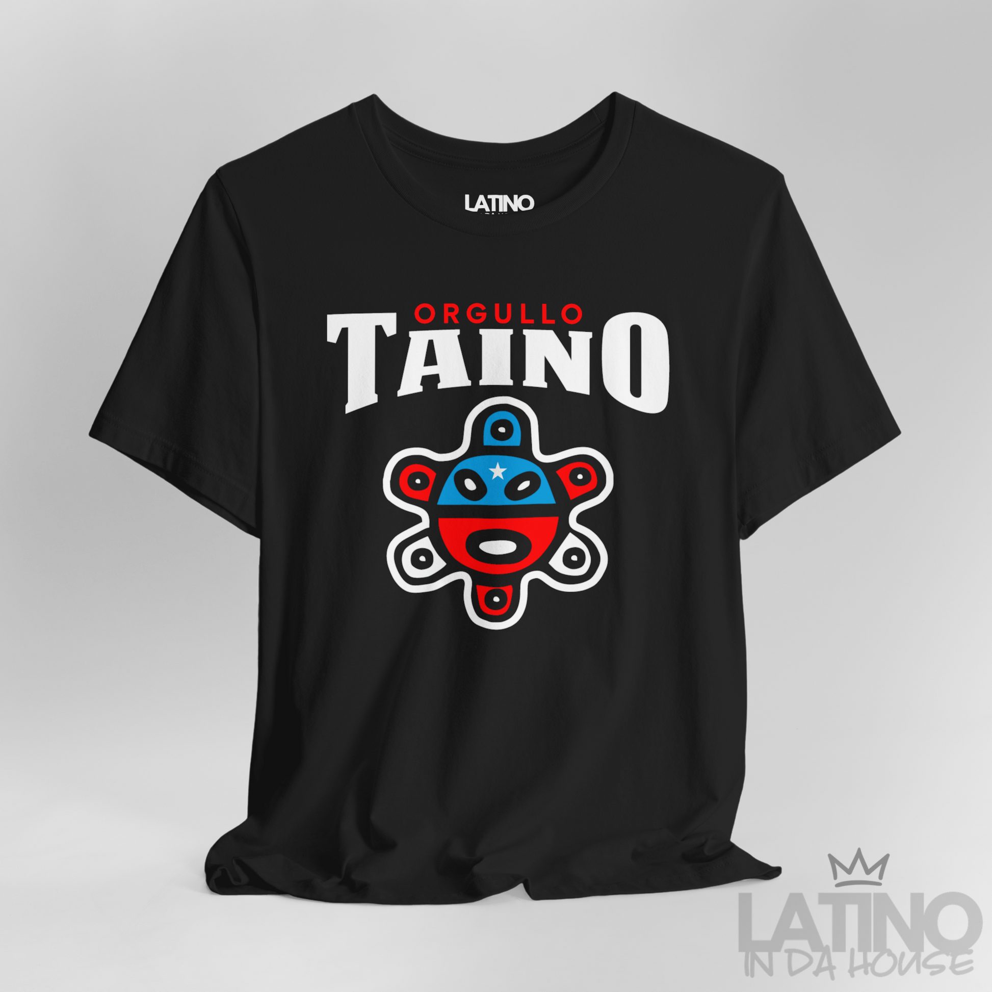 Close-up of Taíno symbol graphic on Orgullo Taíno tee in Black. Latino In Da House 