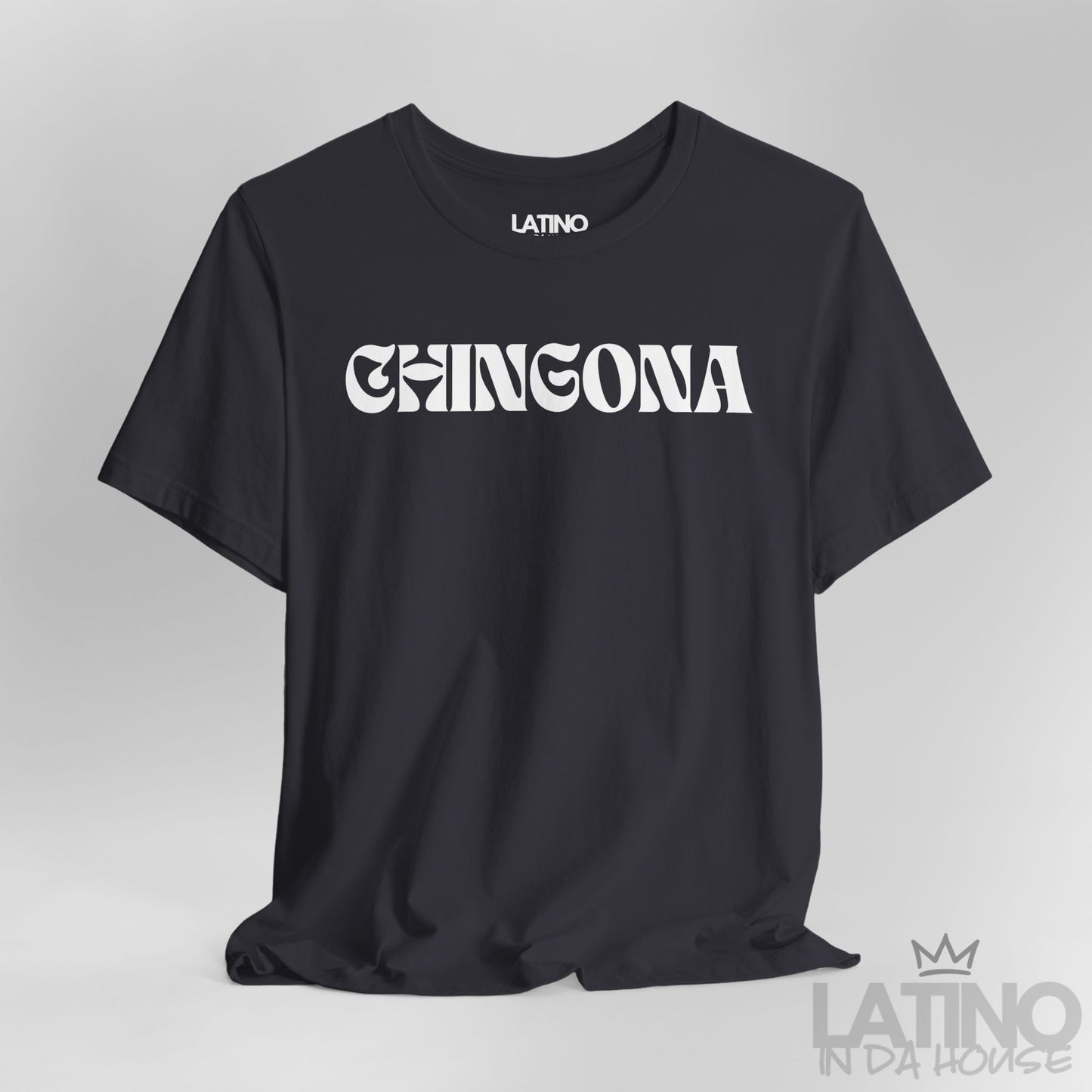 Close-up of Dark Grey Chingona Retro T-Shirt design – Latino In Da House