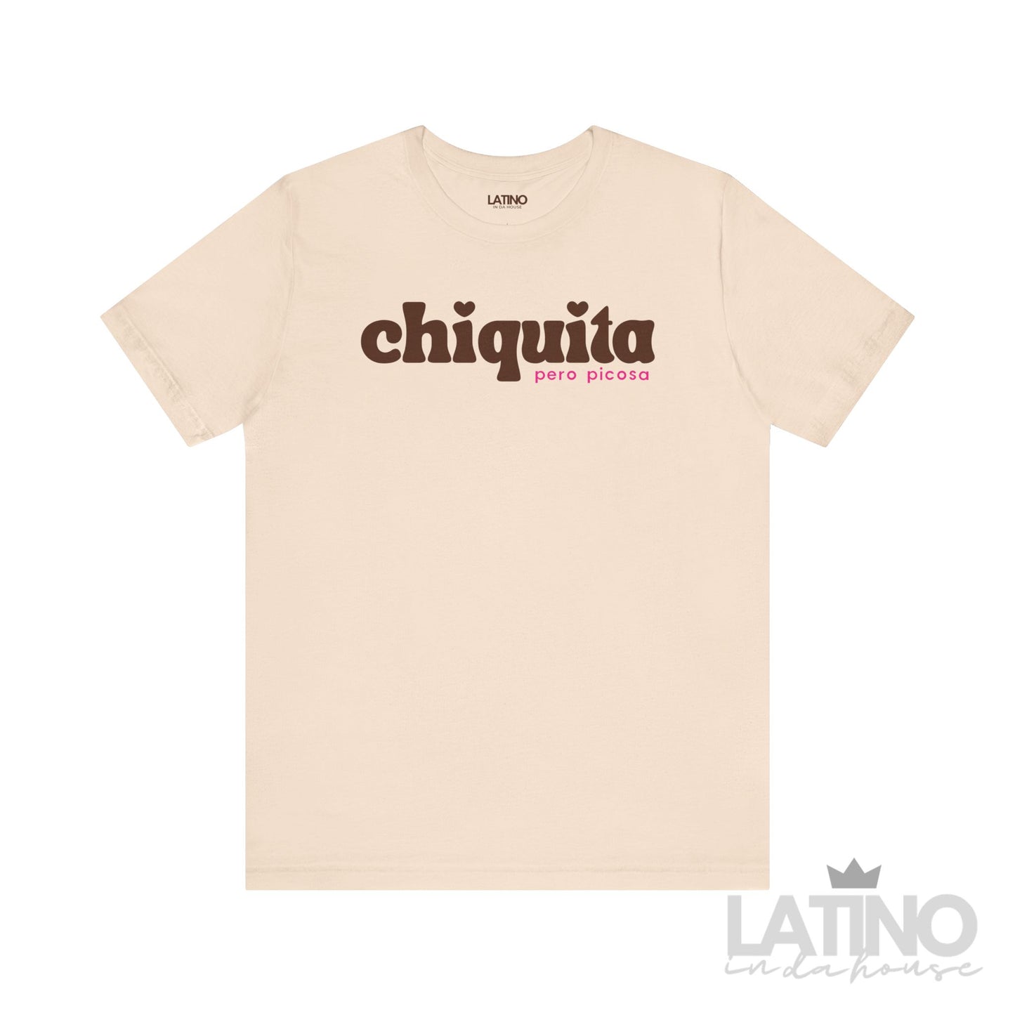 Chiquita Pero Picosa T-Shirt in soft cream with retro font and heart details, Latino In Da House.