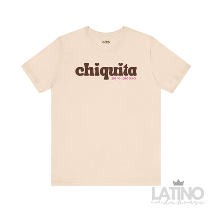 Chiquita Pero Picosa T-Shirt in soft cream with retro font and heart details, Latino In Da House.
