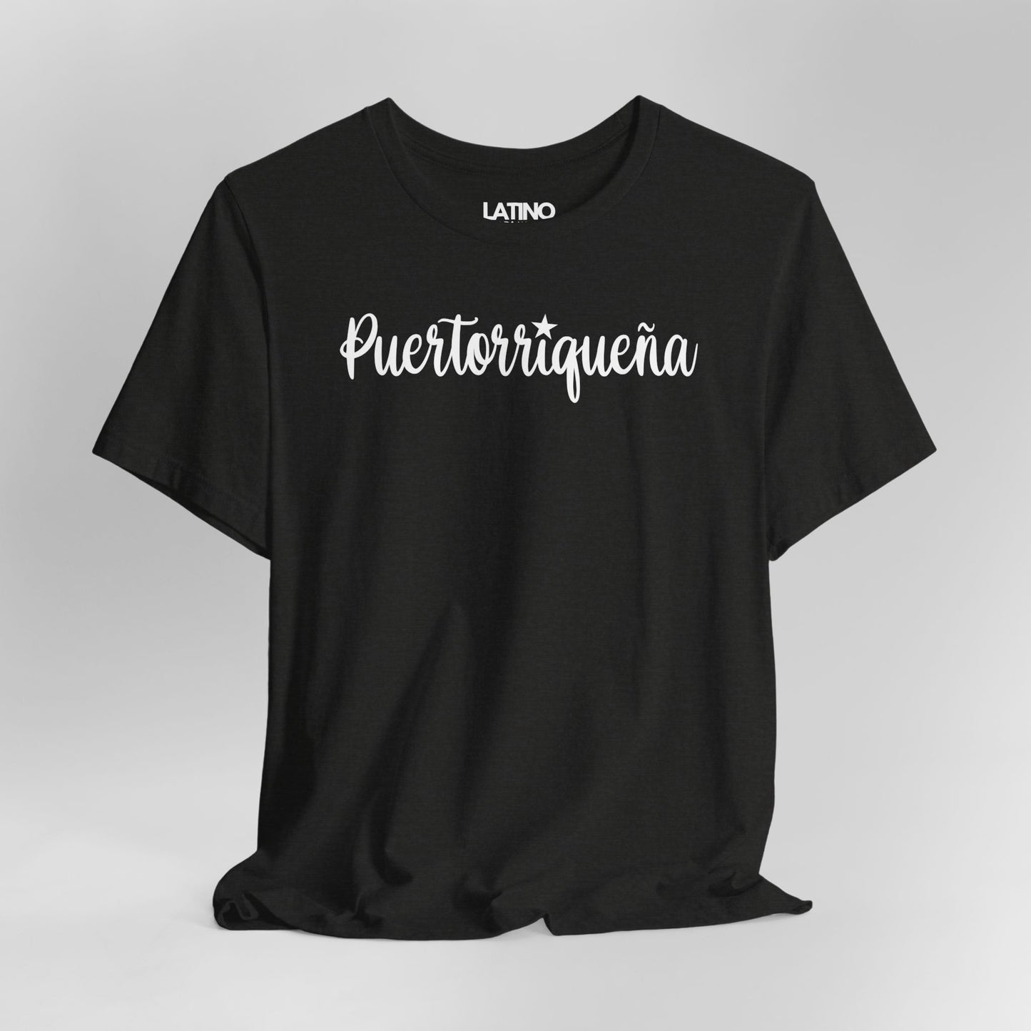 Close Up Puertorriqueña Black Heather T-Shirt a soft, elegant script with a cute estrellita over the “i”. Perfect for every proud Boricua Queen who carries la isla en el corazón. Latino In Da House
