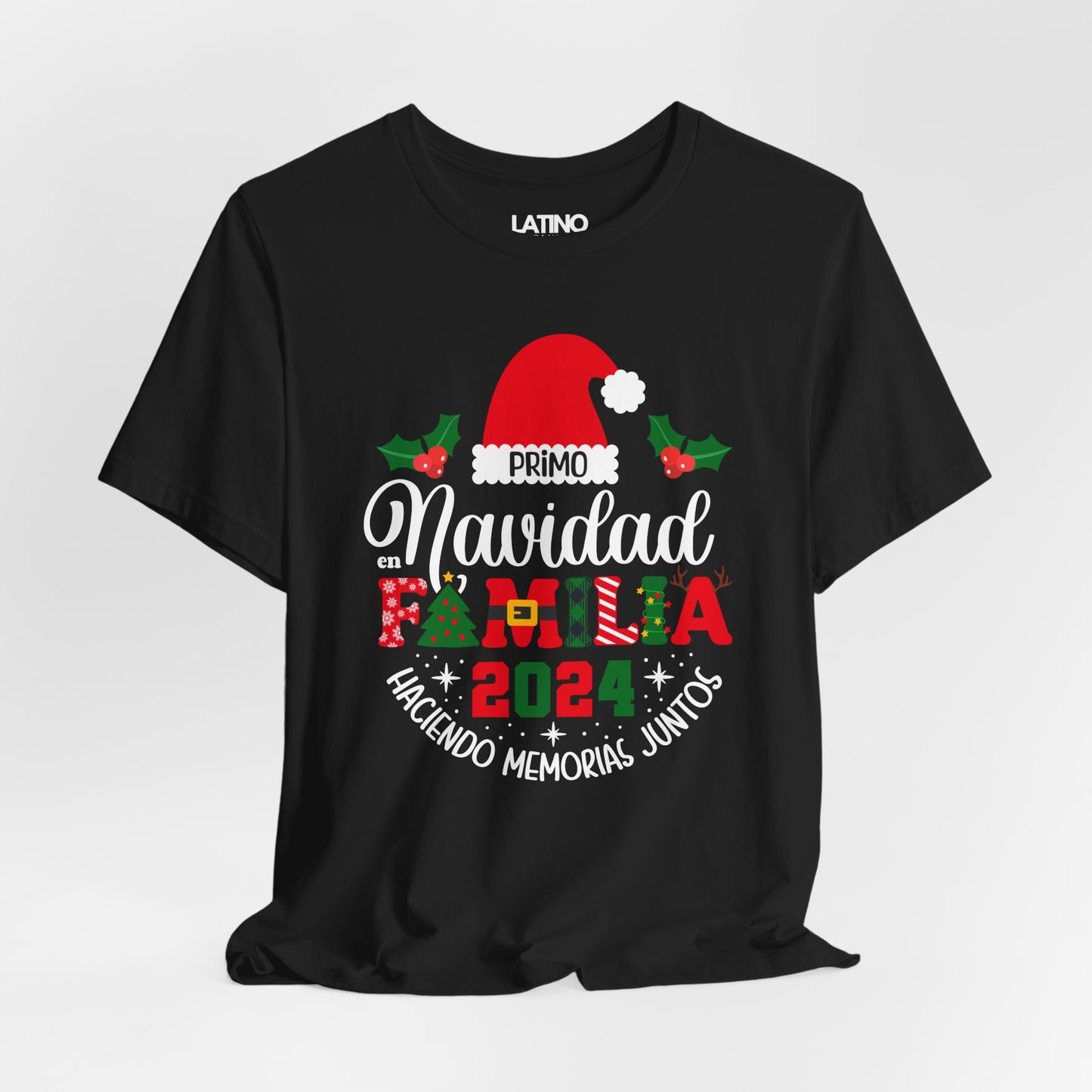 "PRIMO Navidad en Familia" Holiday T-Shirt