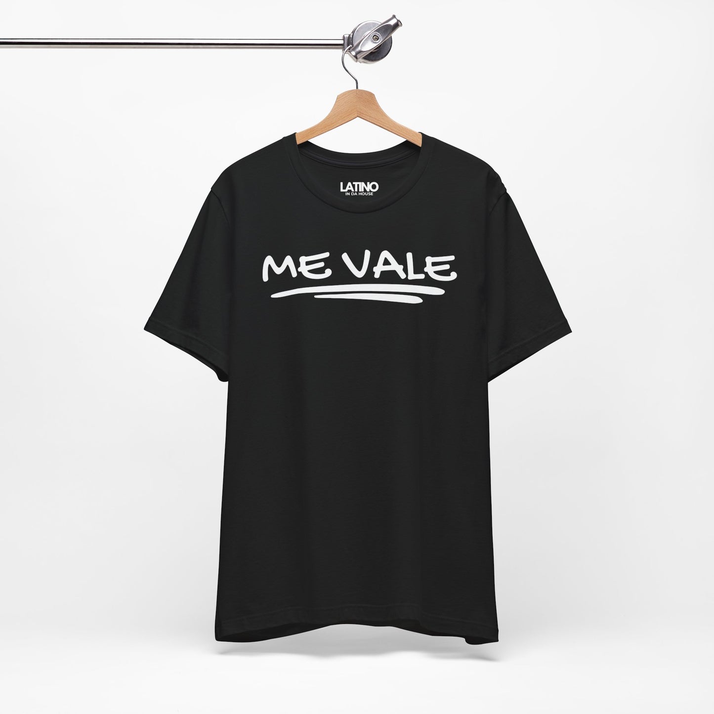 "Me Vale" T-Shirt