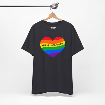 "Amor Es Amor Corazón | Latino Pride" T-shirt