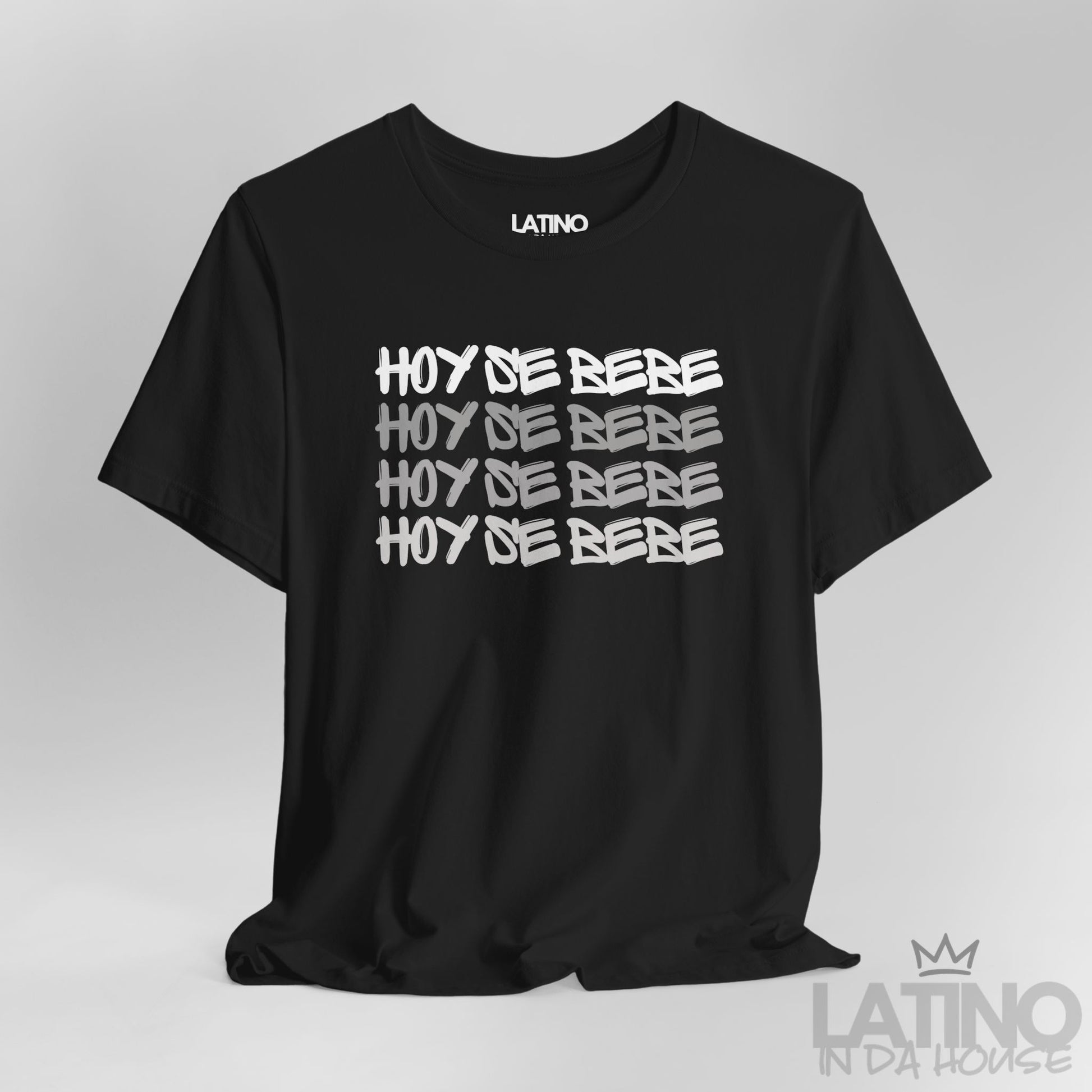 Close Up Hoy Se Bebe T-Shirt in Black – bold fiesta design by Latino In Da House