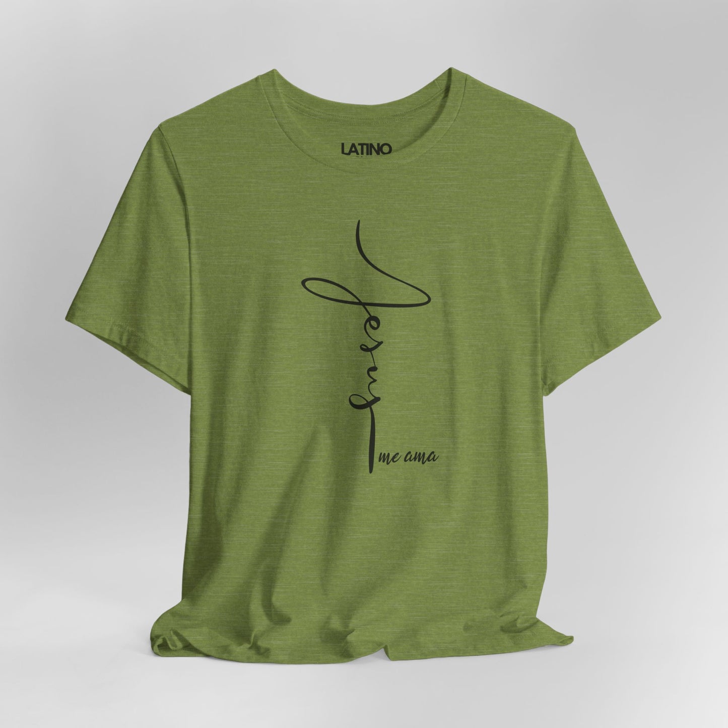 Close Up Jesus Me Ama Spanish Faith Green Heather T-Shirt. Latino In Da House 