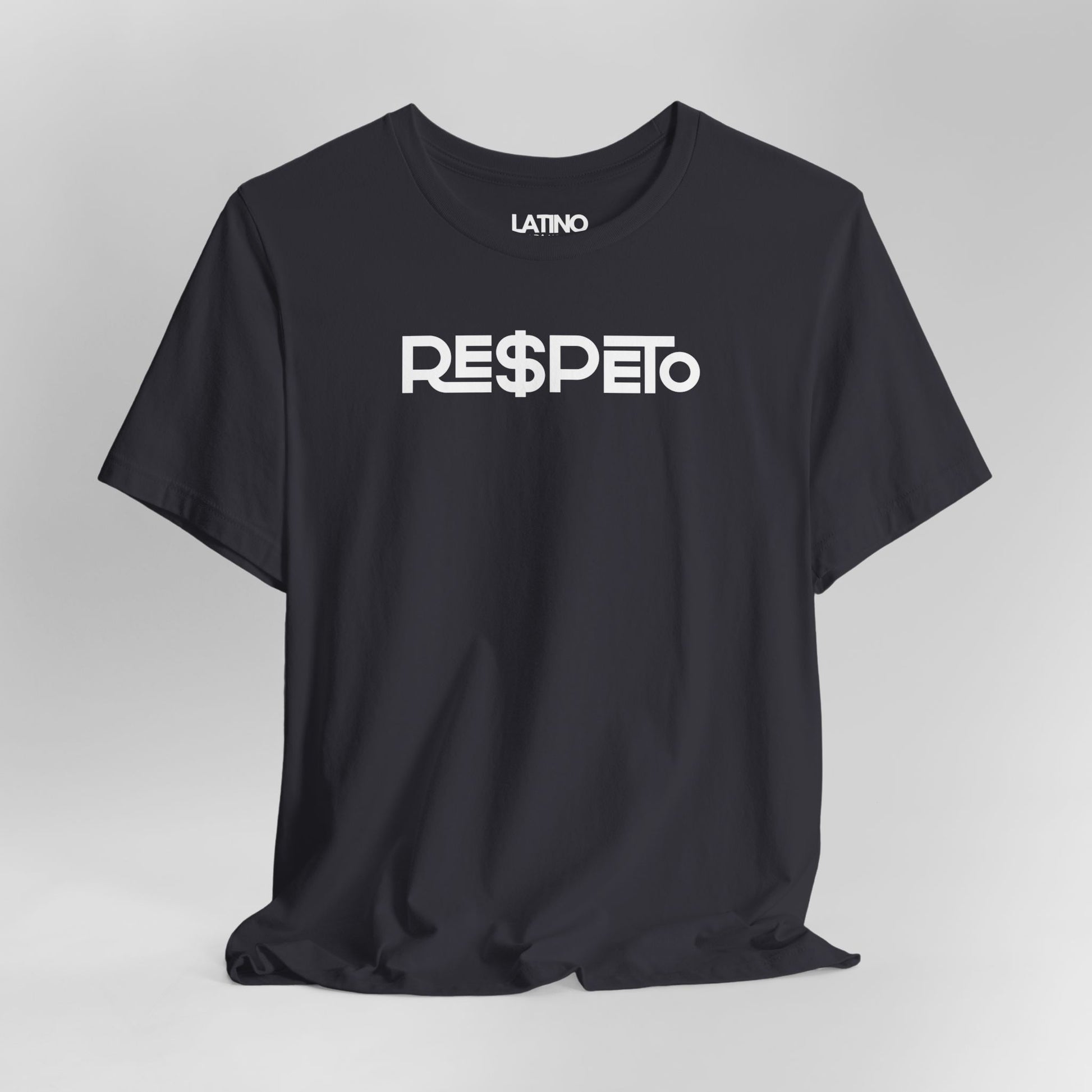 Close Up RE$PETO T-Shirt in Dark Grey - bold Latino Power design by Latino In Da
House