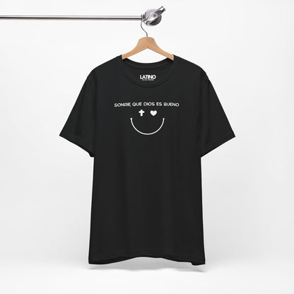 Hanged up Sonrie que dios es bueno black t-shirt. Latino In Da House 